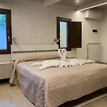Villaggio Bosco Selva 3* Alberobello