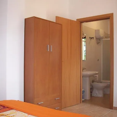Villaggio Bosco Selva 3* אלברובלו