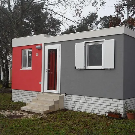 Villaggio Bosco Selva אתר קמפינג 3*